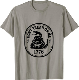 Don’t Tread On Me 1776 Snake Patriotic Retro USA Design T-Shirt - T-Shirt | Sand