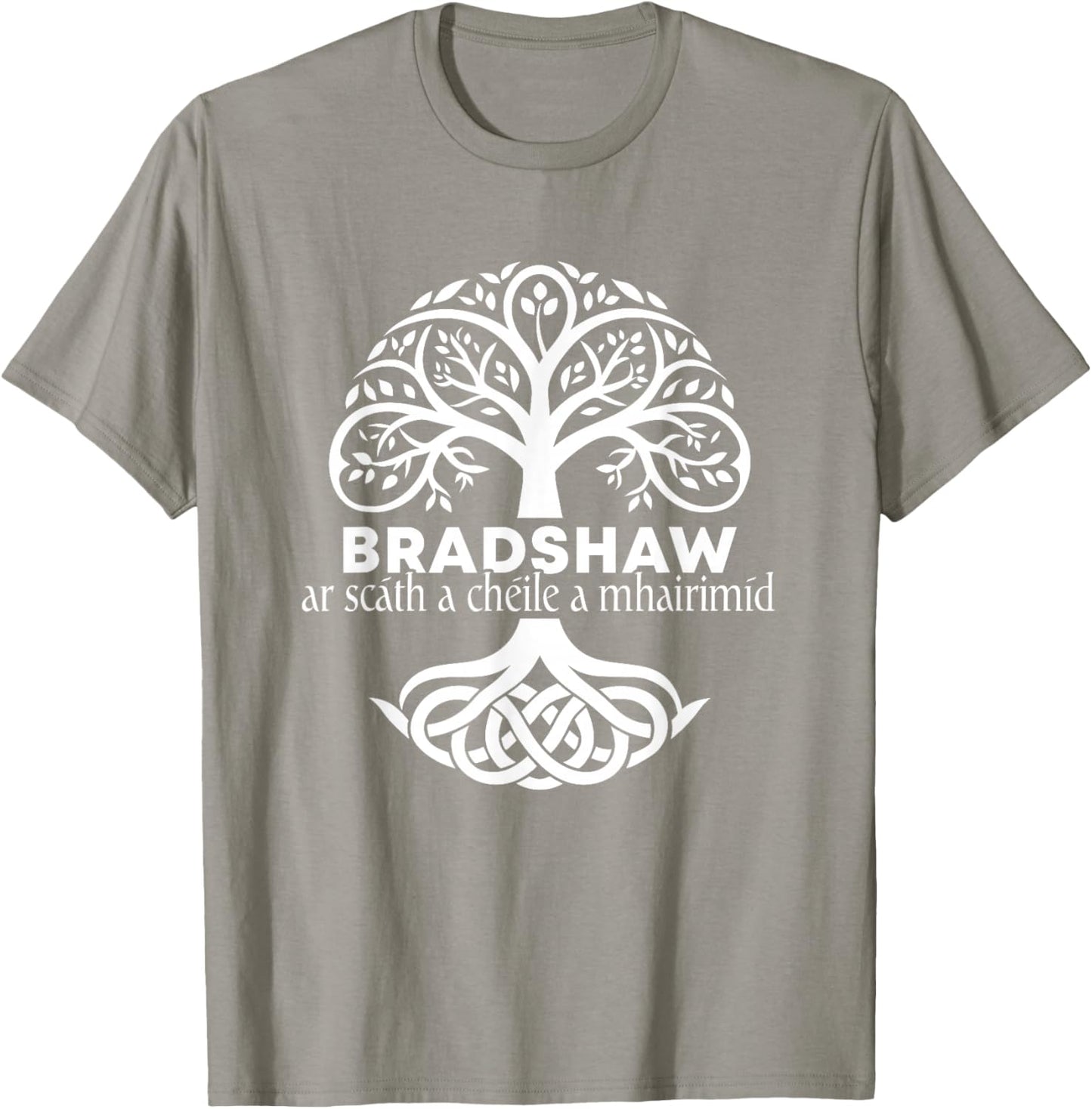 Bradshaw Irish Family Name Celtic Irish Roots T-Shirt - T-Shirt | Sand