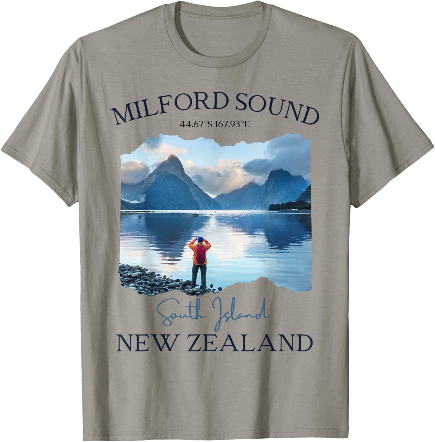 Milford Sound Fjord Hiking Souvenir Tourist Vacation Men Kid T-Shirt - T-Shirt | Sand