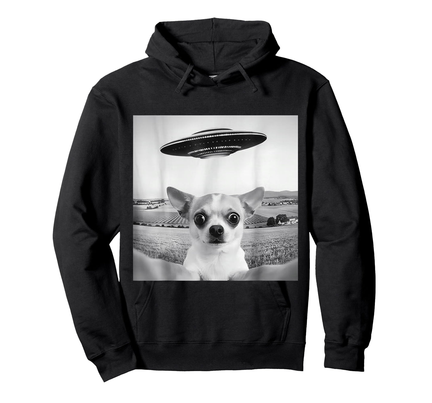 Funny Selfie Chihuahua Dog with Alien UFO Funny Dogs Lover T-Shirt