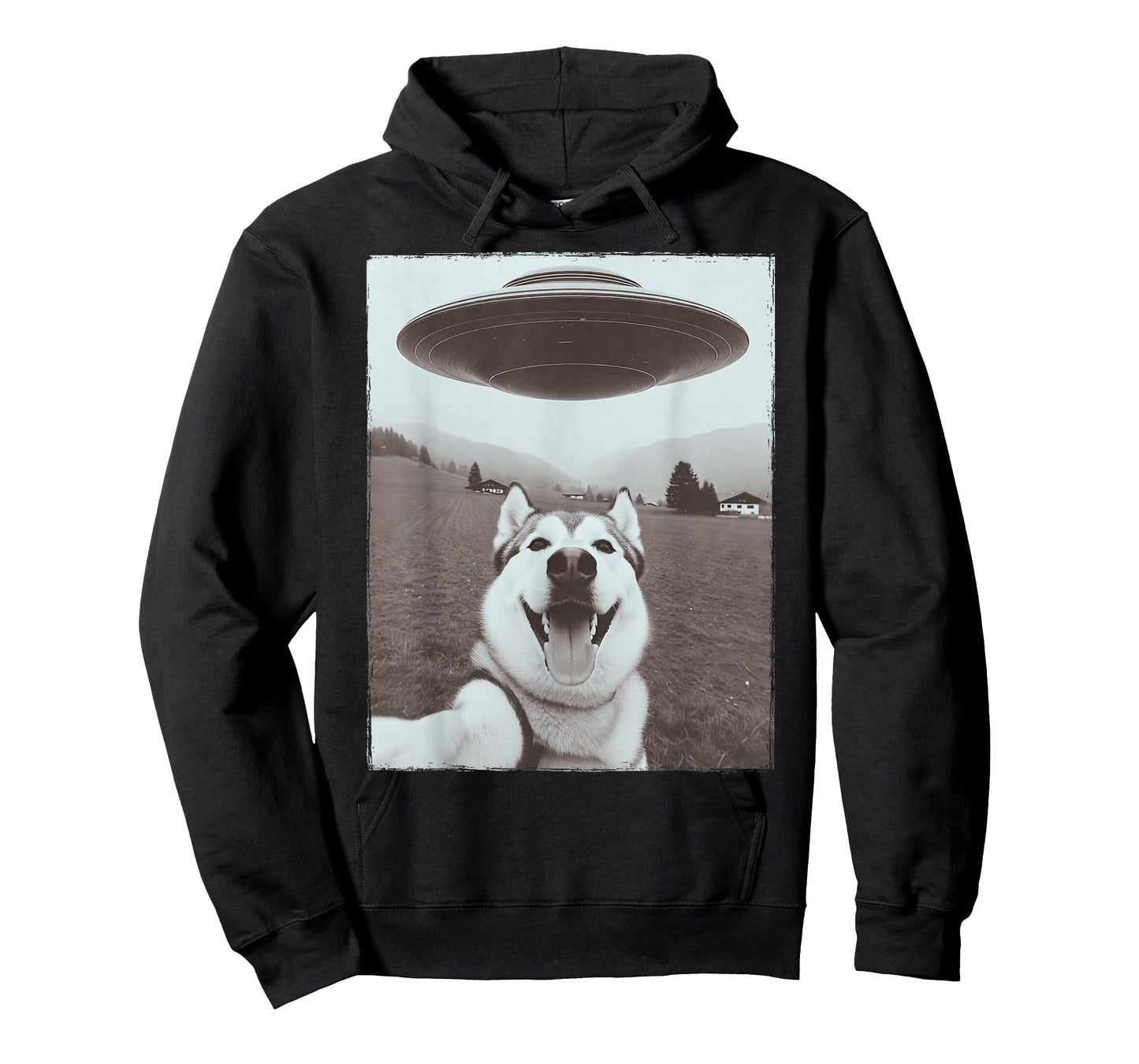 Happy Husky Selfie with Alien UFO Funny Dog Gift T-Shirt