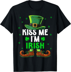 Vintage Funny Kiss Me Im Irish Shamrock St Patrick Men Women T-Shirt - T-Shirt | Black