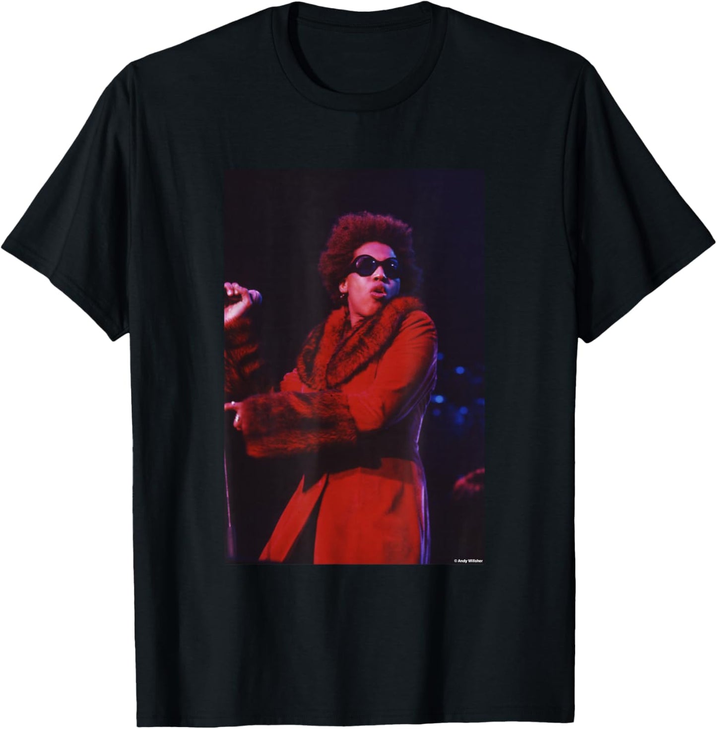 Macy Gray Live at BRIT Awards by Andy Willsher T-Shirt - T-Shirt | Black