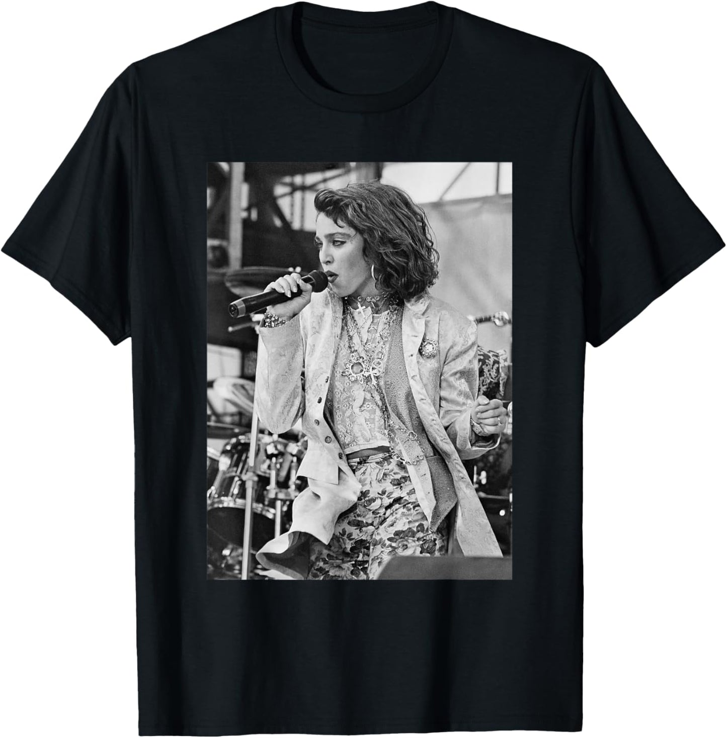 Madonna at Live Aid Dual Concert Philadelphia 1985 T-Shirt - T-Shirt | Black