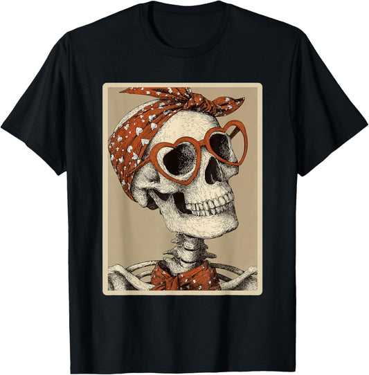 Cute Skeleton with Hearts Glasses Gothic Valentines Coquette T-Shirt - T-Shirt | Black