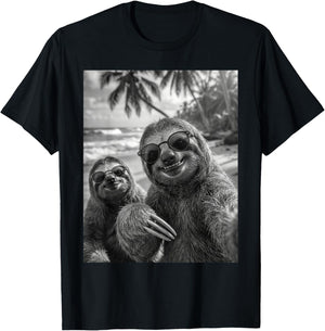 Cool Sloth Selfie At The Beach, Cute Sloths T-Shirt - T-Shirt | Black