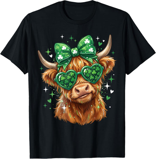 Highland Cow St Patricks Day Women Shamrock Saint Pattys T-Shirt - T-Shirt | Black