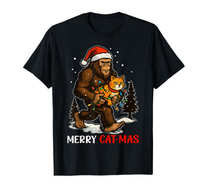 Merry Catmas Bigfoot and Lights Santa Hat Funny Cat Xmas T-Shirt