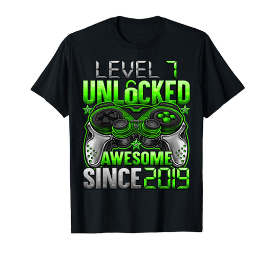 Level 7 Unlocked 7 Year Old Gifts for Boys 7th Birthday Boy T-Shirt