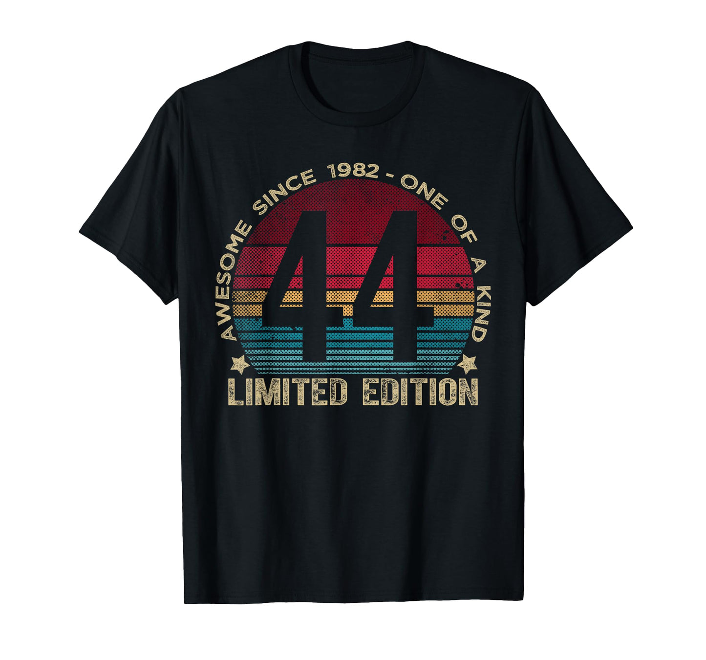 44 Year Old Gifts Vintage 1982 Limited Edition 44th Birthday T-Shirt