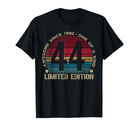 44 Year Old Gifts Vintage 1982 Limited Edition 44th Birthday T-Shirt