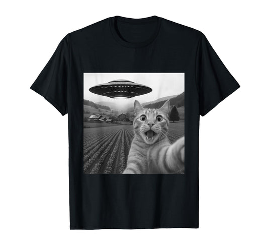 Cat Selfie with Alien UFO Funny Cat Gifts for Men Women Kid T-Shirt