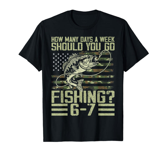 Funny Fishing Boy Teens Kid Camouflage USA Flag Bass Fish 67 T-Shirt