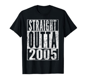 Vintage 2005 21st Birthday 21 Years Old Retro Men Women T-Shirt